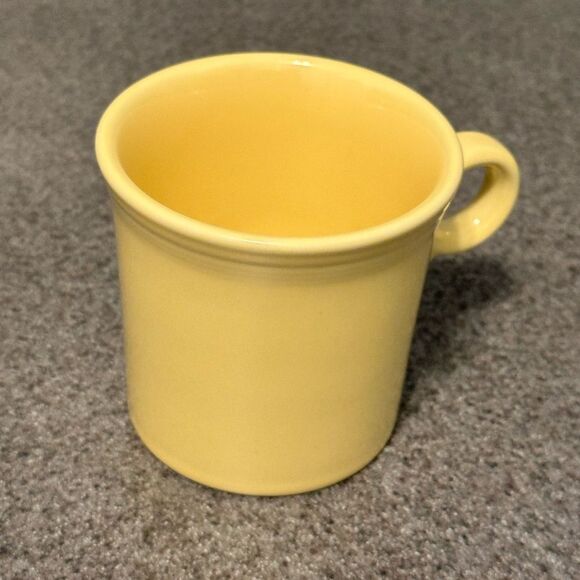 Fiestaware Ring Handled Mug Yellow Retired Color Post 86 Contemporary - Picture 2 of 3
